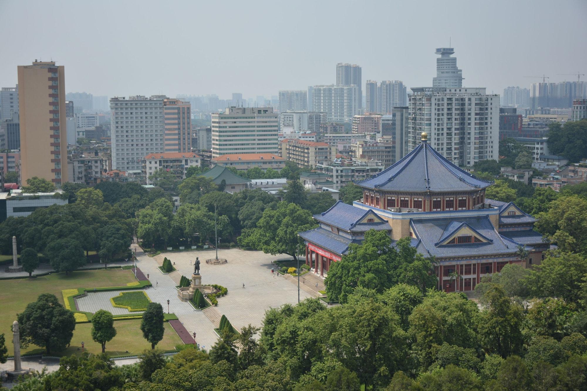 Guangdong Hotel-Free Shuttle & Registration Counter Service During Canton Fair Eksteriør billede